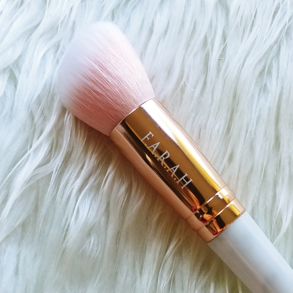 FARAH Face Brush 160F Angled Soft Dense Vegan - Picture 4 of 14